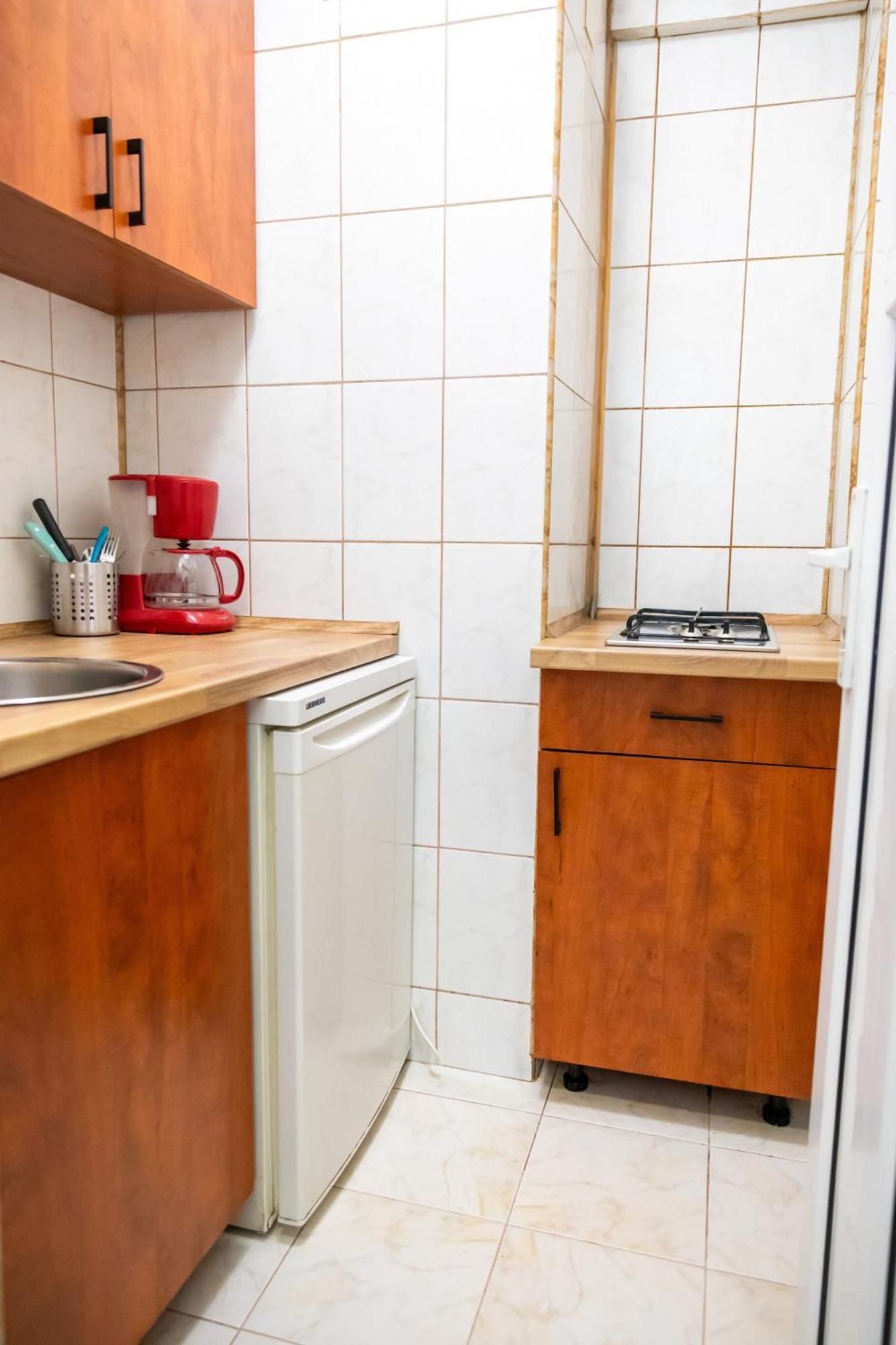 Color Studio Blv Elisabeta 23 Букурещ Екстериор снимка